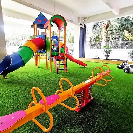 The Venus Block B31St Floor Sri Manjung Apartment Kampong Lumut Kiri Exterior photo
